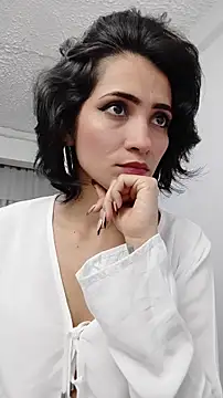 chloehanna online show from 13, 11, 2025