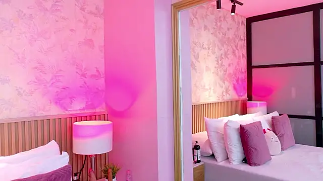 AdelineJhones online show from 9, 1, 2026