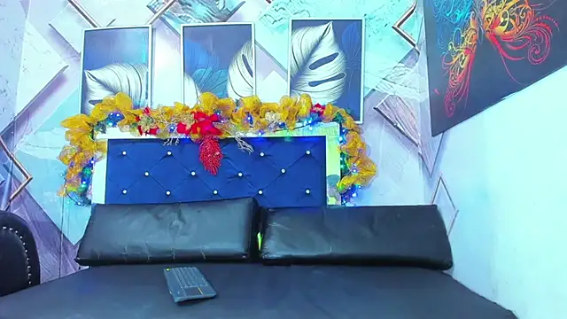 Room boys hot online show from 16, 12, 2025