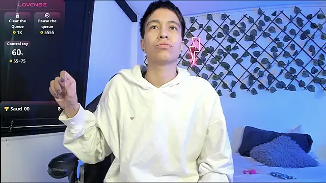 Snapshot of Liam_Anny chatting on 5, 12, 2025 Liam Anny online show from 5, 12, 2025