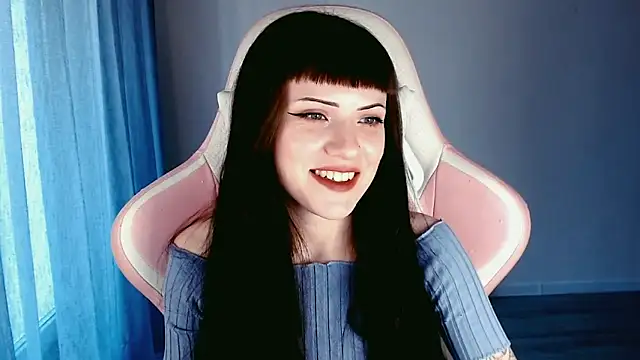Snapshot of astra_rift chatting on 17, 5, 2026 astra rift online show from 17, 5, 2026