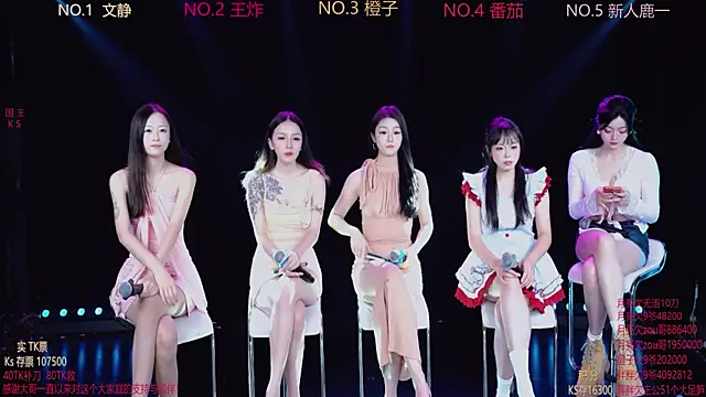 Snapshot of girl-and-life chatting on 22, 10, 2025 girl-and-life online show from 22, 10, 2025