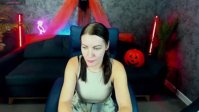 SofieMoons online show from 1, 11, 2025