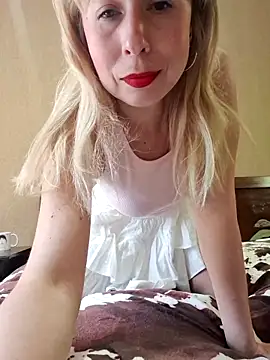 SelinaLovqx online show from 3, 6, 2026
