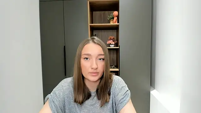 Snapshot of ShemikaCozza chatting on 25, 10, 2025 ShemikaCozza online show from 25, 10, 2025