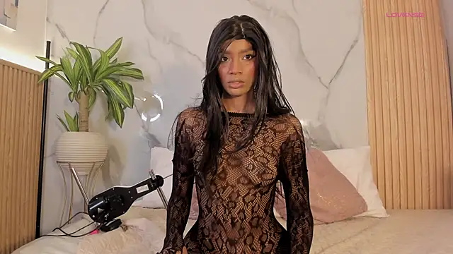 Snapshot of Fyre_divine chatting on 25, 4, 2026 Fyre divine online show from 25, 4, 2026