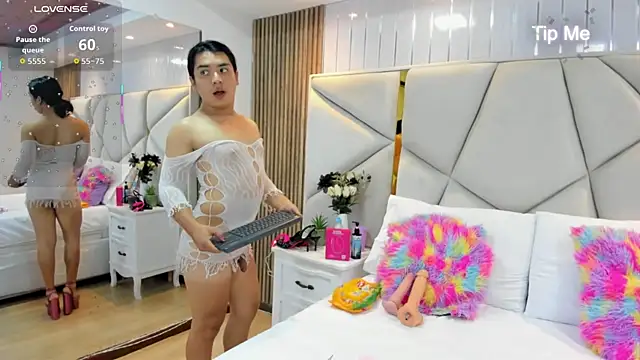 Snapshot of SweetKata_ chatting on 22, 12, 2025 SweetKata online show from 22, 12, 2025