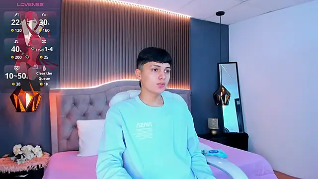 Maxii18  online show from 29, 10, 2025