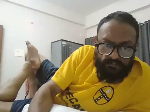 Snapshot of jimforsex1982 chatting on 28, 11, 2025 jimforsex1982 online show from 28, 11, 2025