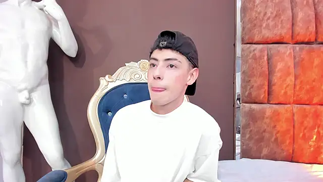 Sebastian Reed online show from 11, 1, 2026