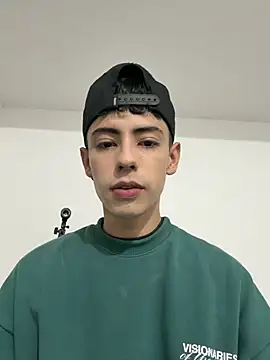 Sebastian Reed online show from 7, 2, 2026