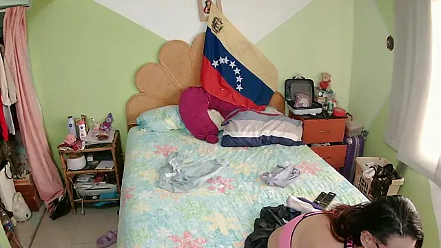 Destrukturada online show from 19, 2, 2026