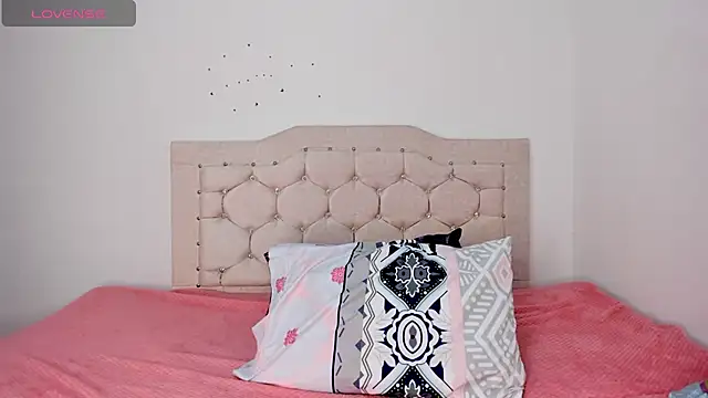 sadie grey online show from 26, 10, 2025