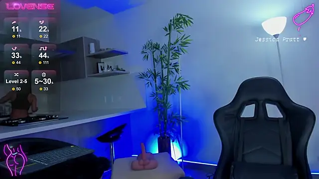 JessicaPratt online show from 13, 12, 2024