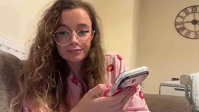 lolatheangel online show from 15, 12, 2025