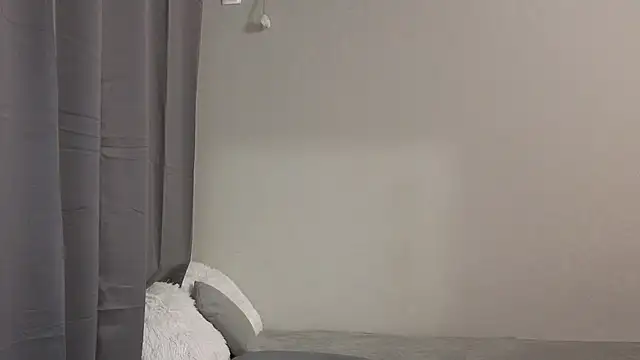 Oliver star boy  online show from 3, 11, 2025