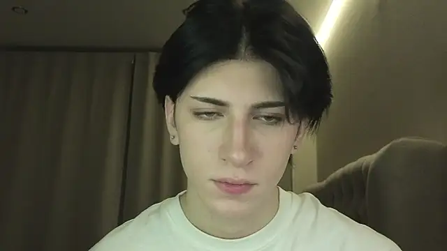 Oliver star boy  online show from 18, 3, 2026