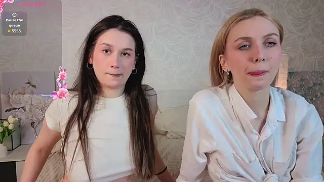 betweenUse online show from 16, 12, 2025