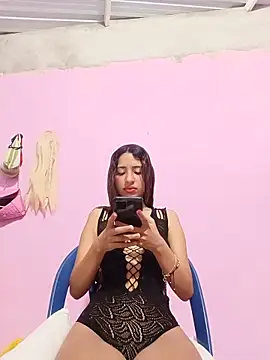 Snapshot of virgin-shy chatting on 17, 6, 2026 virgin-shy online show from 17, 6, 2026