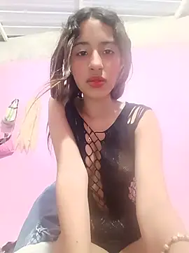 Snapshot of virgin-shy chatting on 18, 6, 2026 virgin-shy online show from 18, 6, 2026
