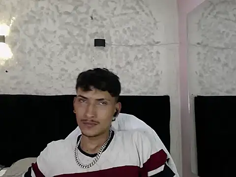 SavageLover  online show from 15, 1, 2026