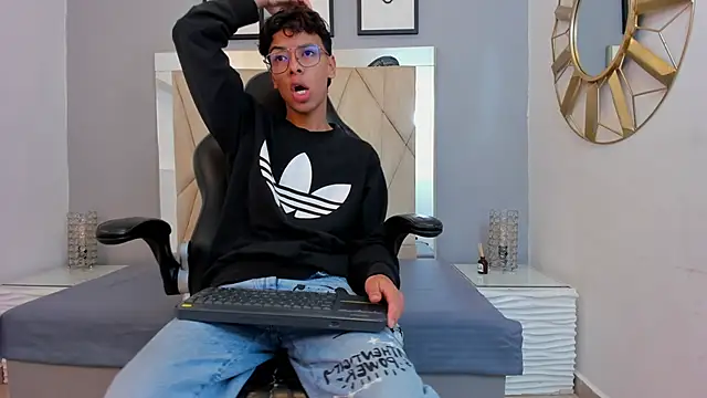 adams bobby online show from 2, 12, 2025