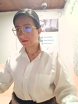 Snapshot of Valentina--1 chatting on 30, 6, 2026 Valentina--1 online show from 30, 6, 2026