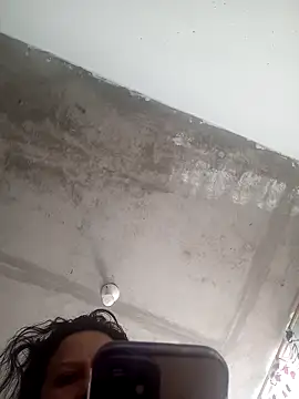 Snapshot of SexyMILF_Co chatting on 5, 11, 2025 SexyMILF Co online show from 5, 11, 2025