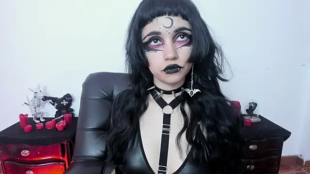 Yueeclipsa online show from 3, 12, 2025