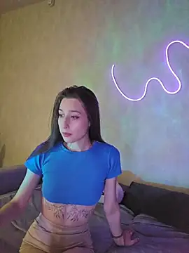 Snapshot of Emma_Wilsons chatting on 25, 11, 2025 Emma Wilsons online show from 25, 11, 2025