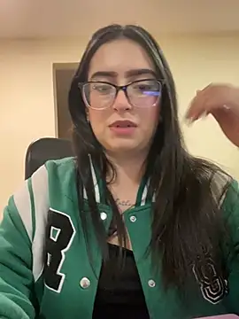 Kloe Novoa online show from 1, 4, 2026