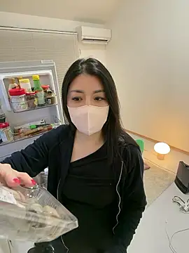 akimix xoxo online show from 20, 2, 2026