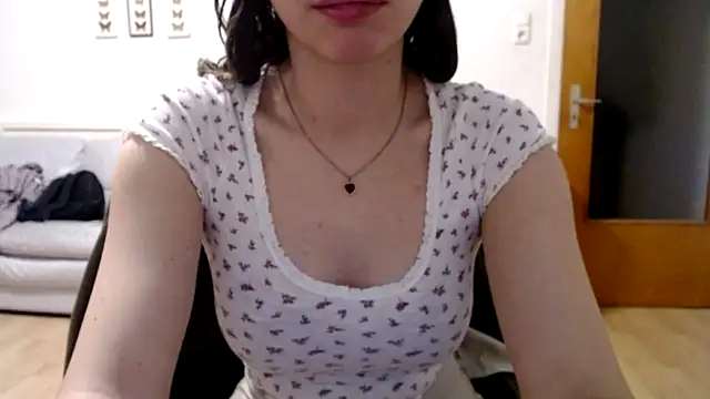 bellefleurrr online show from 4, 11, 2025