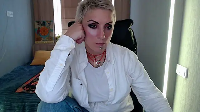 Snapshot of Sweet-n-Strong chatting on 20, 6, 2026 Sweet-n-Strong online show from 20, 6, 2026