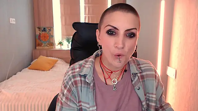 Snapshot of Sweet-n-Strong chatting on 16, 7, 2026 Sweet-n-Strong online show from 16, 7, 2026
