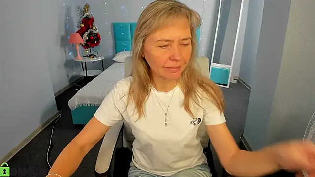 Carla Vogue online show from 6, 1, 2026