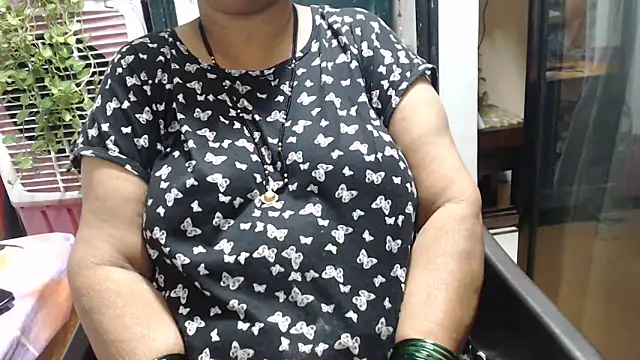 Snapshot of TABOOBREAKERS chatting on 11, 3, 2025 TABOOBREAKERS online show from 11, 3, 2025