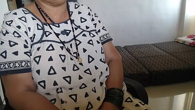 Snapshot of TABOOBREAKERS chatting on 17, 3, 2025 TABOOBREAKERS online show from 17, 3, 2025