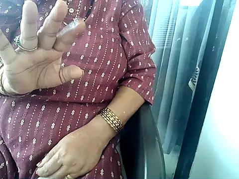 Snapshot of TABOOBREAKERS chatting on 5, 10, 2025 TABOOBREAKERS online show from 5, 10, 2025