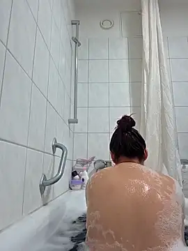 Hausverbot3 online show from 29, 3, 2026