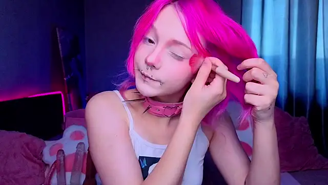 Snapshot of KittieHeart chatting on 30, 6, 2026 KittieHeart online show from 30, 6, 2026