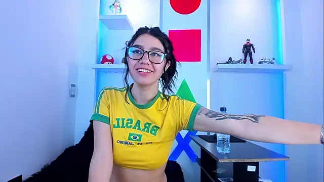 Charlotte Millers online show from 29, 11, 2025