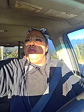 Snapshot of TigOBittiesTheOriginal chatting on 5, 11, 2025 TigOBittiesTheOriginal online show from 5, 11, 2025