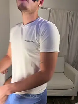 dylan-jacob12 online show from 17, 11, 2025