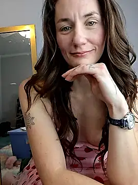 SkyDancerJade online show from 9, 4, 2026