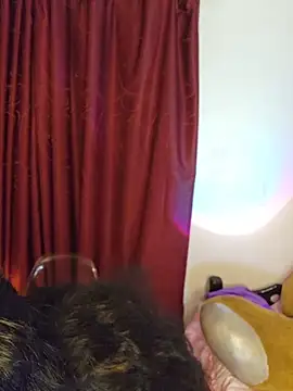 wetbyAlice online show from 13, 2, 2026