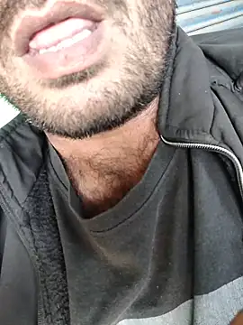 Snapshot of Rajkumarbhaiiii chatting on 29, 11, 2025 Rajkumarbhaiiii online show from 29, 11, 2025