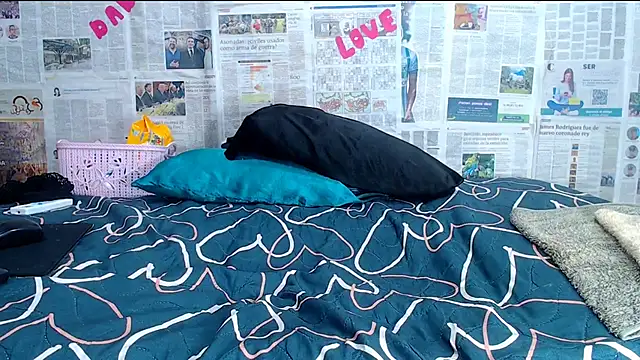 hexaravagina22 online show from 9, 11, 2025