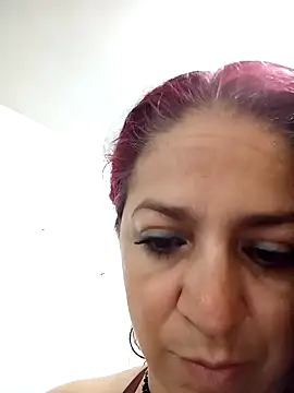 Snapshot of LAPOTRA_04 chatting on 28, 10, 2025 LAPOTRA 04 online show from 28, 10, 2025