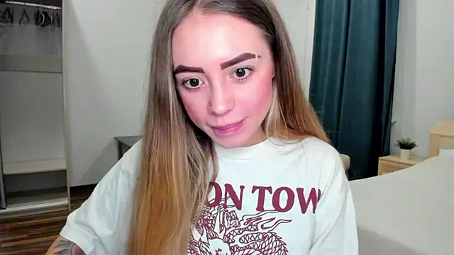 stellarblush online show from 2, 11, 2025